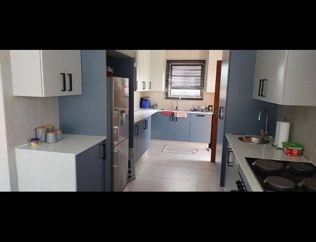 4 BEDROOM HOUSE FOR SALE IN PARKHAVEN